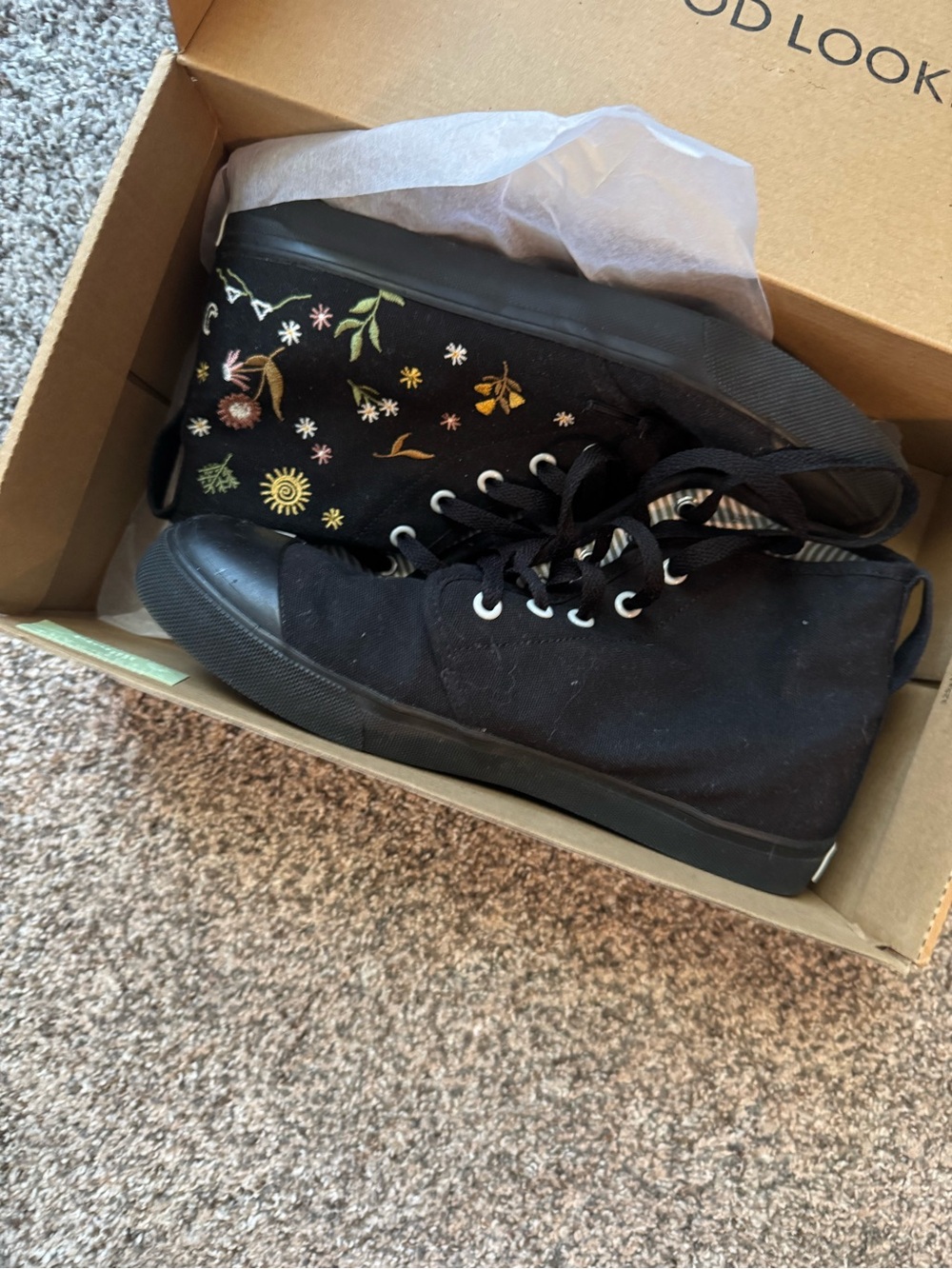 Black High-Top Canvas Sneakers with Floral Embroidery